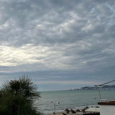 Sunset Sea View - Beachfront Balcony - Ac - Wifi Durrës 외부 사진