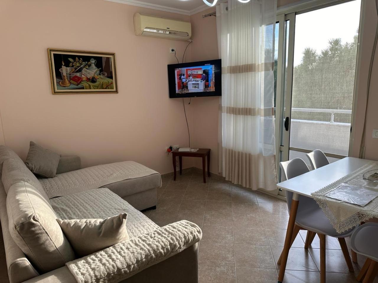Sunset Sea View - Beachfront Balcony - Ac - Wifi Durrës 외부 사진