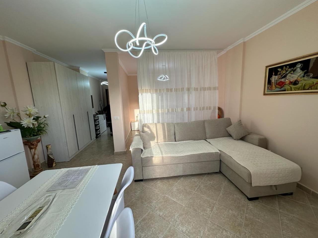 Sunset Sea View - Beachfront Balcony - Ac - Wifi Durrës 외부 사진