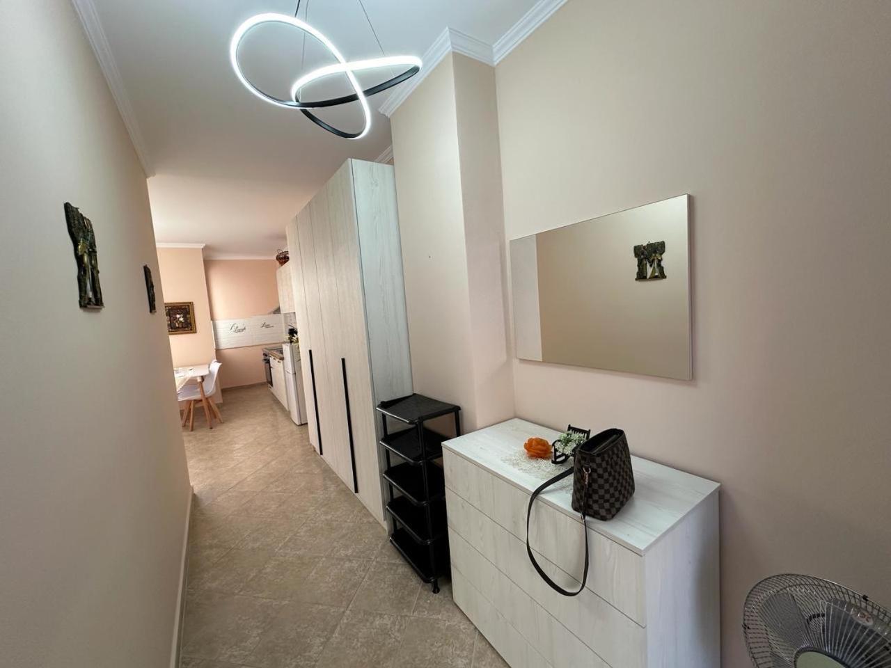 Sunset Sea View - Beachfront Balcony - Ac - Wifi Durrës 외부 사진